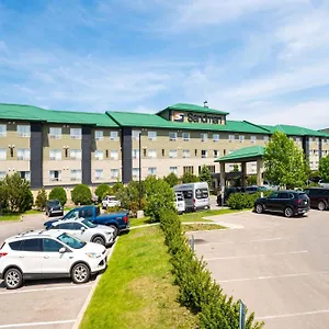 3* Hotel Sandman Airport